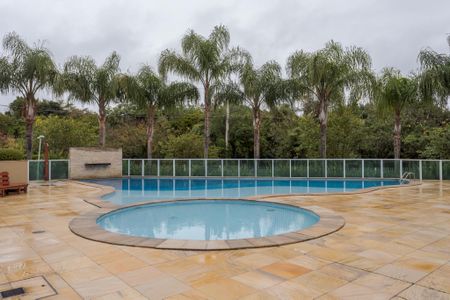 Apartamento à venda com 50m², 2 quartos e 1 vaga Apartamento à venda com 50m², 2 quartos e 1 vagaÁrea comum - Piscina