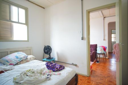 Quarto 1 de apartamento à venda com 2 quartos, 320m² em São Geraldo, Porto Alegre