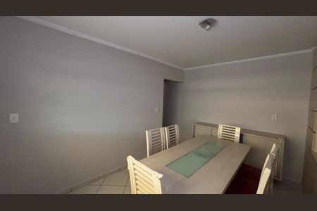 Casa à venda com 187m², 3 quartos e 5 vagasCozinha - Sala de Jantar