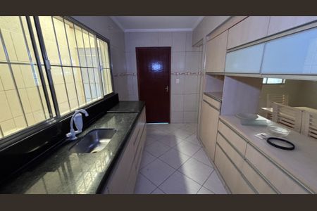 Casa à venda com 187m², 3 quartos e 5 vagasCozinha - Sala de Jantar