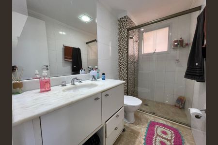 Apartamento à venda com 134m², 4 quartos e 2 vagasBanheiro 2