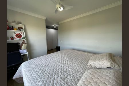 Apartamento à venda com 134m², 4 quartos e 2 vagasQuarto 4