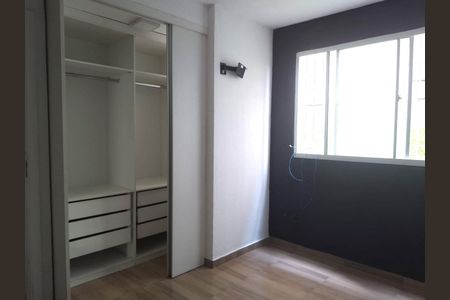 Apartamento à venda com 42m², 1 quarto e sem vagaQuarto