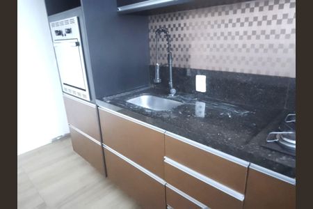 Cozinha de apartamento à venda com 1 quarto, 42m² em Jardim do Lago, Osasco