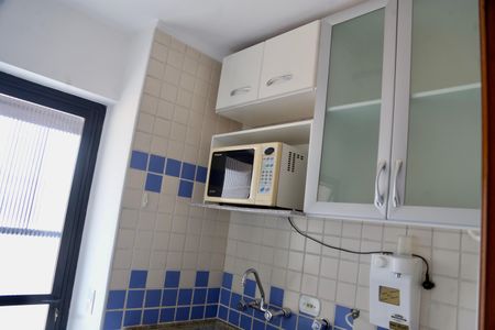 Apartamento à venda com 60m², 1 quarto e 1 vaga