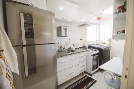 Apartamento à venda com 52m², 2 quartos e 1 vaga Apartamento à venda com 52m², 2 quartos e 1 vagaCozinha e Área de Serviço