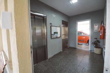 Apartamento à venda com 52m², 2 quartos e 1 vaga Apartamento à venda com 52m², 2 quartos e 1 vagaHall de entrada