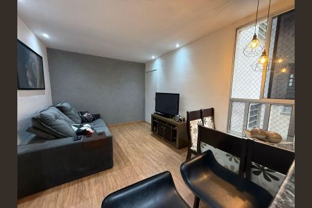 Apartamento à venda com 2 quartos, 42m² em Alípio de Melo, Belo Horizonte