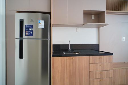 Cozinha  de apartamento para alugar com 1 quarto, 27m² em Boa Vista, Porto Alegre