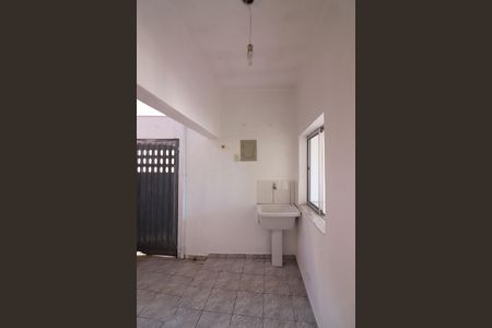 Casa para alugar com 45m², 1 quarto e sem vagaÁrea de Serviço