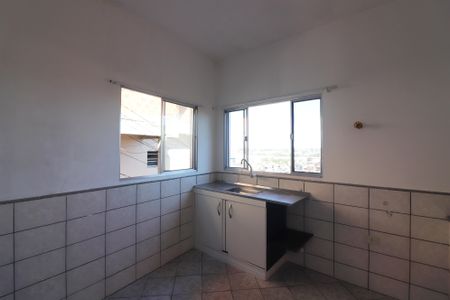 Sala/Cozinha de casa para alugar com 1 quarto, 45m² em Ferrazópolis, São Bernardo do Campo