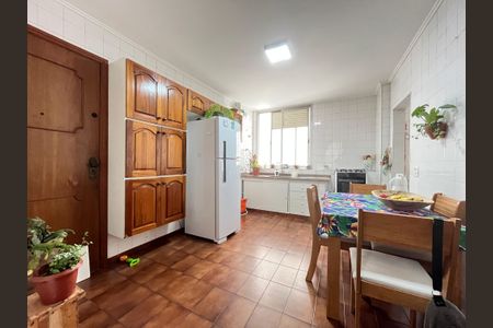 Cozinha de apartamento à venda com 3 quartos, 100m² em Pinheiros, São Paulo