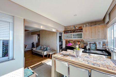 Apartamento à venda com 86m², 3 quartos e 2 vagasVaranda