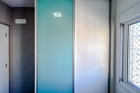 Apartamento à venda com 86m², 3 quartos e 2 vagasQuarto 3 - Armários