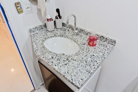 Apartamento à venda com 34m², 2 quartos e sem vaga Apartamento à venda com 34m², 2 quartos e sem vagaBanheiro