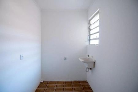 Cozinha de apartamento para alugar com 2 quartos, 43m² em Petrópolis, Porto Alegre