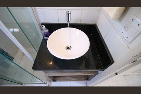 Apartamento à venda com 50m², 2 quartos e 1 vaga Apartamento à venda com 50m², 2 quartos e 1 vagaBanheiro