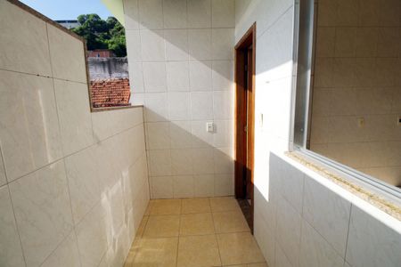 Apartamento para alugar com 116m², 2 quartos e 1 vagaÁrea de Serviço