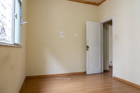 Apartamento à venda com 117m², 2 quartos e 1 vaga Apartamento à venda com 117m², 2 quartos e 1 vagaQuarto 3