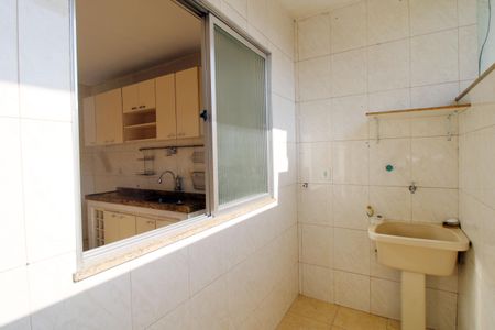 Apartamento para alugar com 116m², 2 quartos e 1 vagaÁrea de Serviço