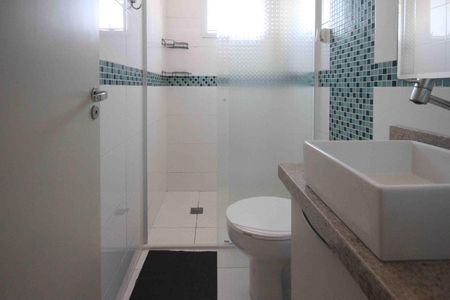 Apartamento para alugar com 46m², 3 quartos e 1 vaga Apartamento para alugar com 46m², 3 quartos e 1 vagaBanheiro Social