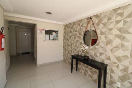 Apartamento para alugar com 46m², 2 quartos e 1 vagaHall de entrada