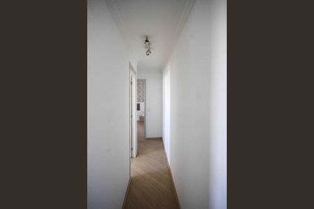 Apartamento para alugar com 46m², 3 quartos e 1 vaga Apartamento para alugar com 46m², 3 quartos e 1 vagaCorredor