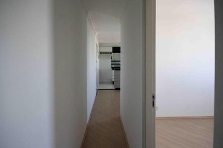 Apartamento para alugar com 46m², 3 quartos e 1 vaga Apartamento para alugar com 46m², 3 quartos e 1 vagaCorredor