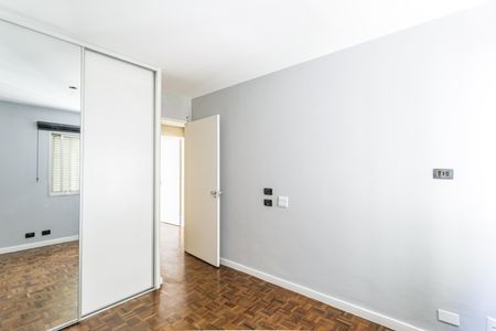 Apartamento à venda com 116m², 3 quartos e 1 vagaQuarto 2