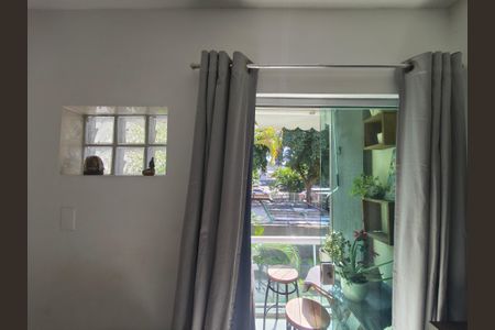 Varanda - Sala de apartamento para alugar com 2 quartos, 54m² em Jacarepaguá, Rio de Janeiro