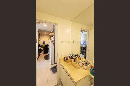 Apartamento para alugar com 34m², 2 quartos e sem vaga Apartamento para alugar com 34m², 2 quartos e sem vagaBanheiro
