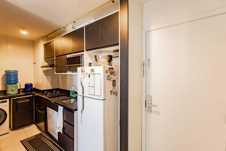 Apartamento para alugar com 34m², 2 quartos e sem vaga Apartamento para alugar com 34m², 2 quartos e sem vagaCozinha integrada com Área de Serviço