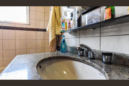 Casa para alugar com 191m², 3 quartos e 2 vagas Casa para alugar com 191m², 3 quartos e 2 vagasBanheiro