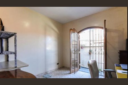 Escritório de casa para alugar com 3 quartos, 191m² em Nova Petrópolis, São Bernardo do Campo
