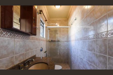 Casa para alugar com 191m², 3 quartos e 2 vagas Casa para alugar com 191m², 3 quartos e 2 vagasBanheiro