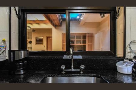 Casa para alugar com 191m², 3 quartos e 2 vagas Casa para alugar com 191m², 3 quartos e 2 vagasBanheiro