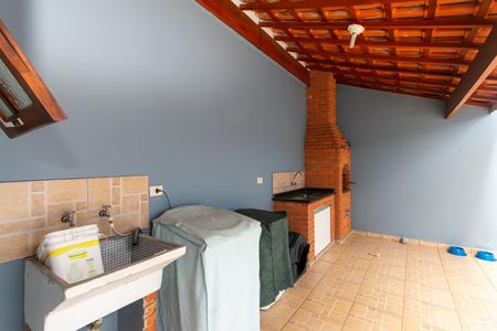 Casa para alugar com 196m², 3 quartos e 3 vagasÁrea de Serviço