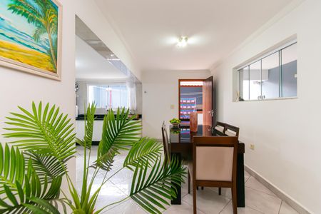 Casa para alugar com 196m², 3 quartos e 3 vagasSala de Jantar