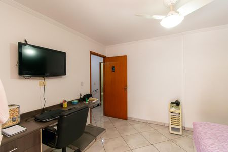 Casa para alugar com 196m², 3 quartos e 3 vagasQuarto 2
