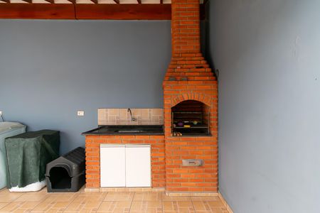 Casa para alugar com 196m², 3 quartos e 3 vagasÁrea gourmet - Churrasqueira
