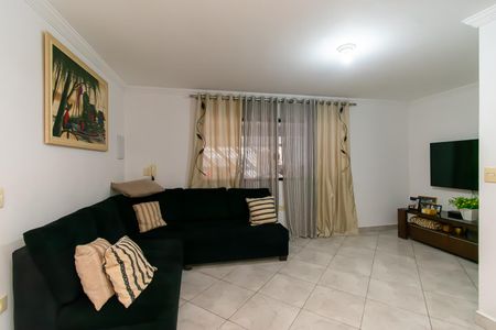 Casa para alugar com 196m², 3 quartos e 3 vagasSala