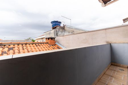 Casa para alugar com 196m², 3 quartos e 3 vagasSuíte - Varanda