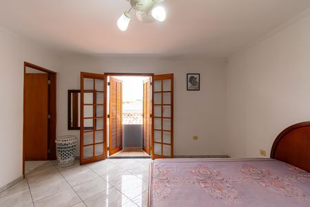 Casa para alugar com 196m², 3 quartos e 3 vagasSuíte