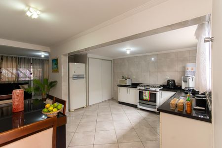 Casa para alugar com 196m², 3 quartos e 3 vagasCozinha