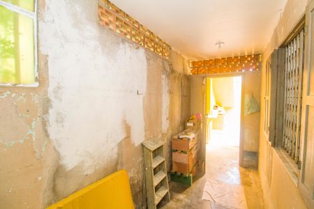 Casa para alugar com 78m², 2 quartos e 1 vagaCorredor