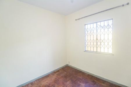 Quarto 1 de casa para alugar com 2 quartos, 78m² em Vila Valqueire, Rio de Janeiro