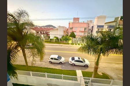 Apartamento para alugar com 100m², 2 quartos e 2 vagasVista da Sala