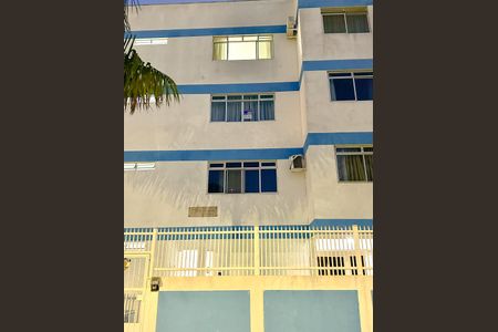 Apartamento para alugar com 100m², 2 quartos e 2 vagasPlaquinha