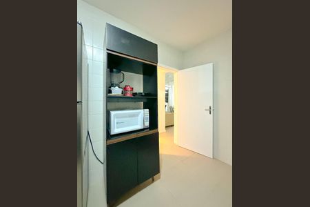 Apartamento para alugar com 100m², 2 quartos e 2 vagasCozinha