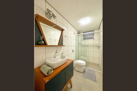 Apartamento para alugar com 100m², 2 quartos e 2 vagasBanheiro